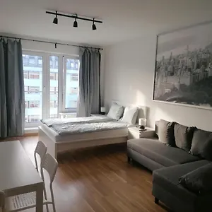 Apartmán Brand New #71 With Free Secure Parking In The Center, Praha
